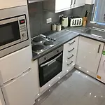 Livit Serviced Брадфорд